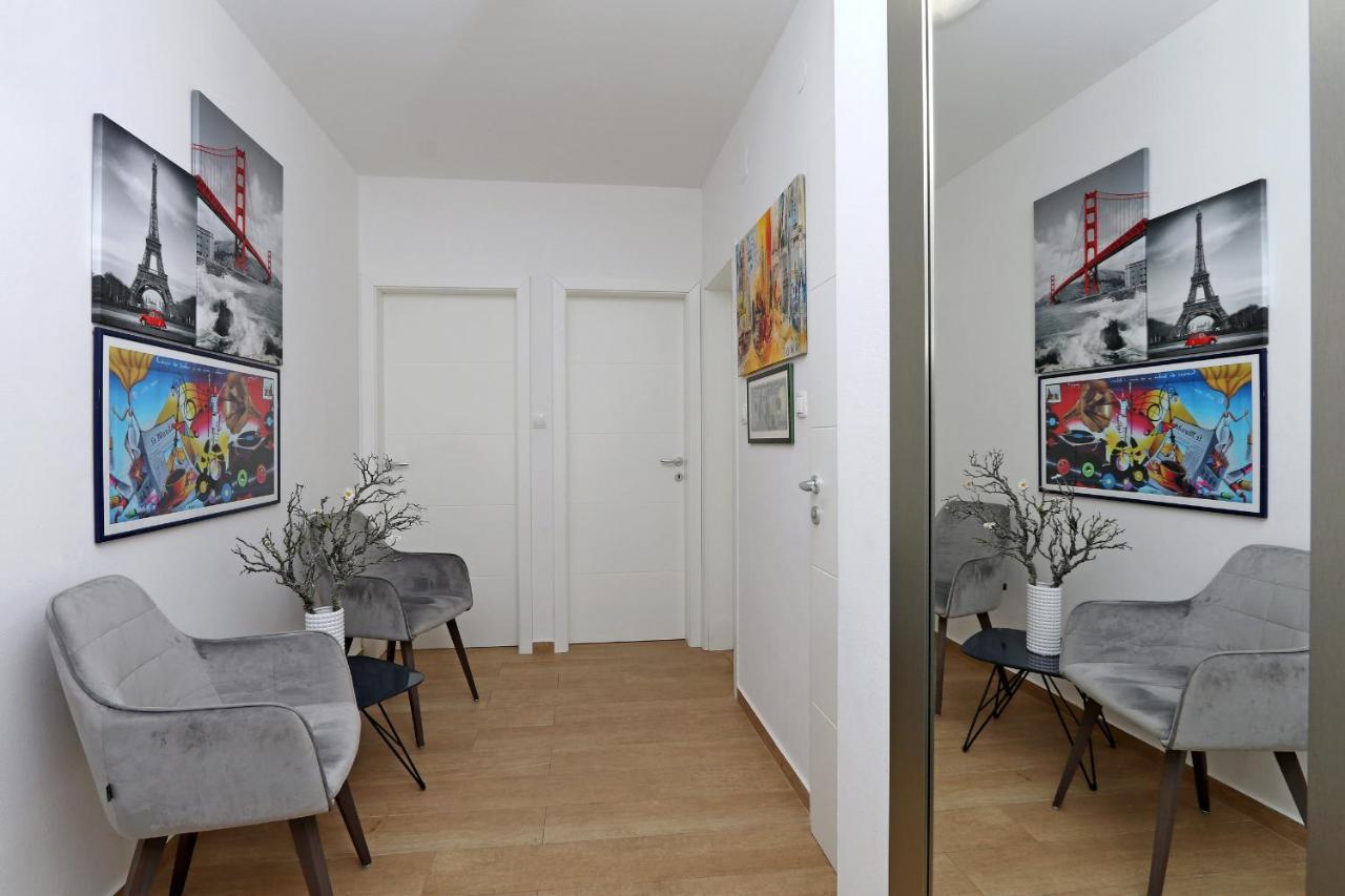 Joy 2 Apartment ノヴァリャ エクステリア 写真