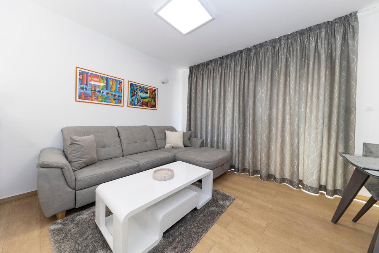 Joy 2 Apartment ノヴァリャ エクステリア 写真