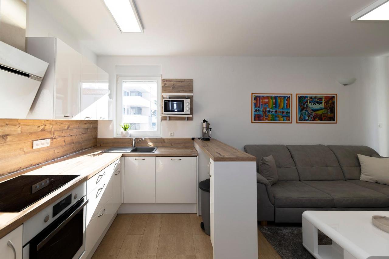 Joy 2 Apartment ノヴァリャ エクステリア 写真
